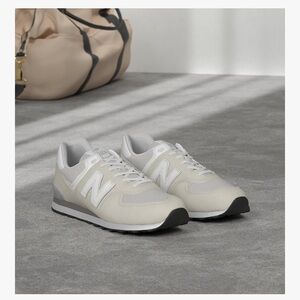 New Balance Cream and Gray Sneakers